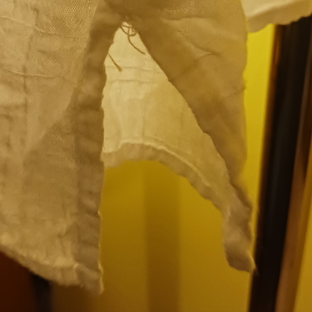 Top - Picture 4 of 4